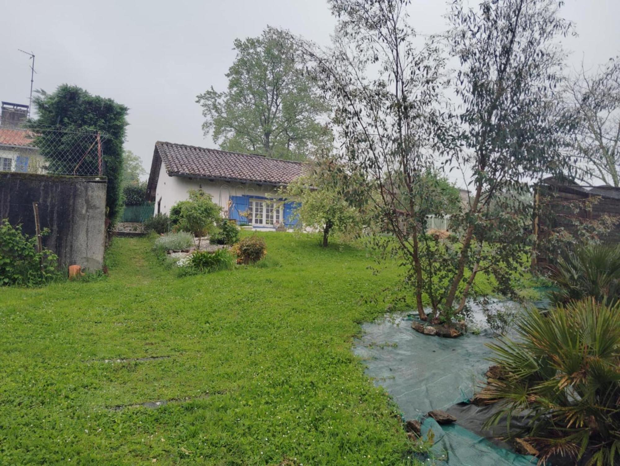 Gite Et Chambre D'Hotes Les Authentiques Saint-Estephe  外观 照片